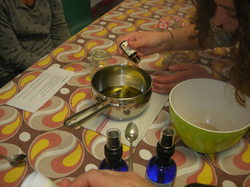  <a style='color: #fff;' href='/uploaded/photo/atelier-cosmetiques-et-emballages-durabless-5ce126c859240.jpg'>(Télécharger)</a>