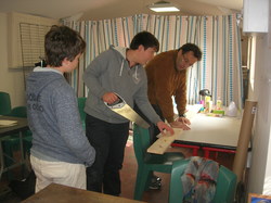  <a style='color: #fff;' href='/uploaded/photo/atelier-nichoirs-du-7-oct-2017-59db2448d4737.jpg'>(Télécharger)</a>