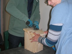  <a style='color: #fff;' href='/uploaded/photo/atelier-nichoirs-du-7-oct-2017-59db246ce0ba1.jpg'>(Télécharger)</a>