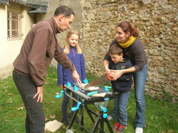  <a style='color: #fff;' href='/uploaded/photo/atelier-nichoirs-du-7-oct-2017-59db246d0574f.jpg'>(Télécharger)</a>