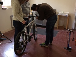  <a style='color: #fff;' href='/uploaded/photo/brico-velo-13-avril-2019-5cb8adf1f1742.jpg'>(Télécharger)</a>