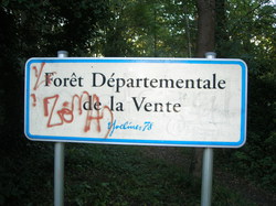  <a style='color: #fff;' href='/uploaded/photo/defrichement-a-fourqueux-aout-2014-543e818e00397.jpg'>(Télécharger)</a>