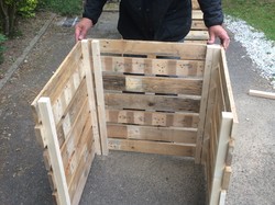  <a style='color: #fff;' href='/uploaded/photo/fabrication-composteur-59b8e251706ef.jpg'>(Télécharger)</a>