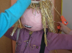  <a style='color: #fff;' href='/uploaded/photo/fabrication-de-l-epouvantail-56fbfe9b52bb7.jpg'>(Télécharger)</a>