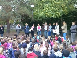  <a style='color: #fff;' href='/uploaded/photo/pose-des-nichoirs-a-l-ecole-525430ac17416.jpg'>(Télécharger)</a>