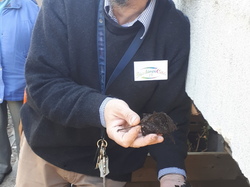 Jacques, maître des lieux ! <a style='color: #fff;' href='/uploaded/photo/tous-au-compost-5ca2359cbcaea.jpg'>(Télécharger)</a>