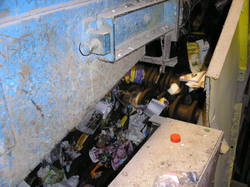  <a style='color: #fff;' href='/uploaded/photo/visite-du-centre-de-tri-cyrene-54a811004dd18.jpg'>(Télécharger)</a>