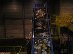  <a style='color: #fff;' href='/uploaded/photo/visite-du-centre-de-tri-cyrene-54a8126f837bb.jpg'>(Télécharger)</a>