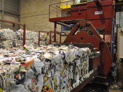  <a style='color: #fff;' href='/uploaded/photo/visite-du-centre-de-tri-cyrene-54a814a473202.jpg'>(Télécharger)</a>